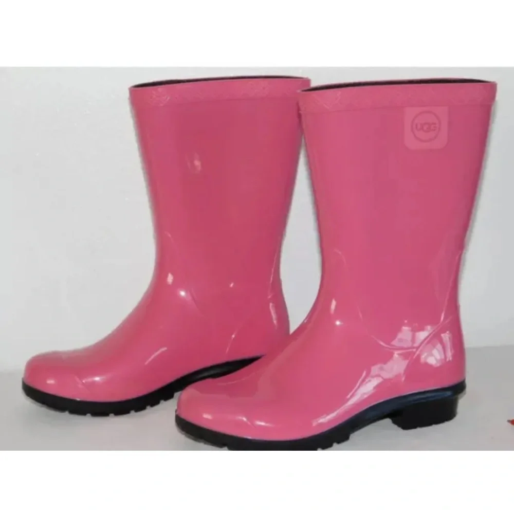Ugg Barbie Pink Rain Boots Size 5
